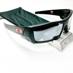 Oakley Ducati Gascan